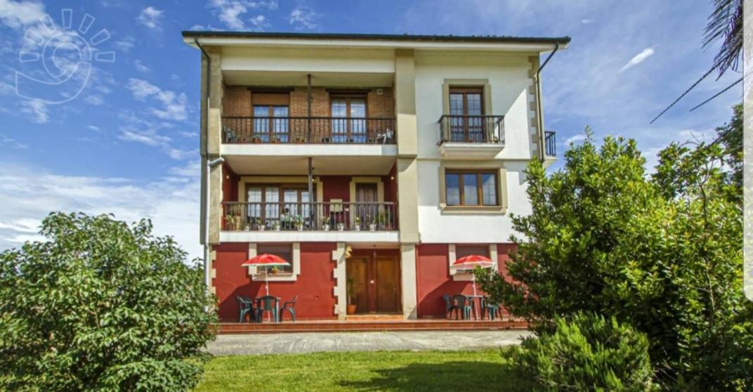 Hospedaje Casa Milagros Σαντιγιάνα ντελ Μαρ Εξωτερικό φωτογραφία