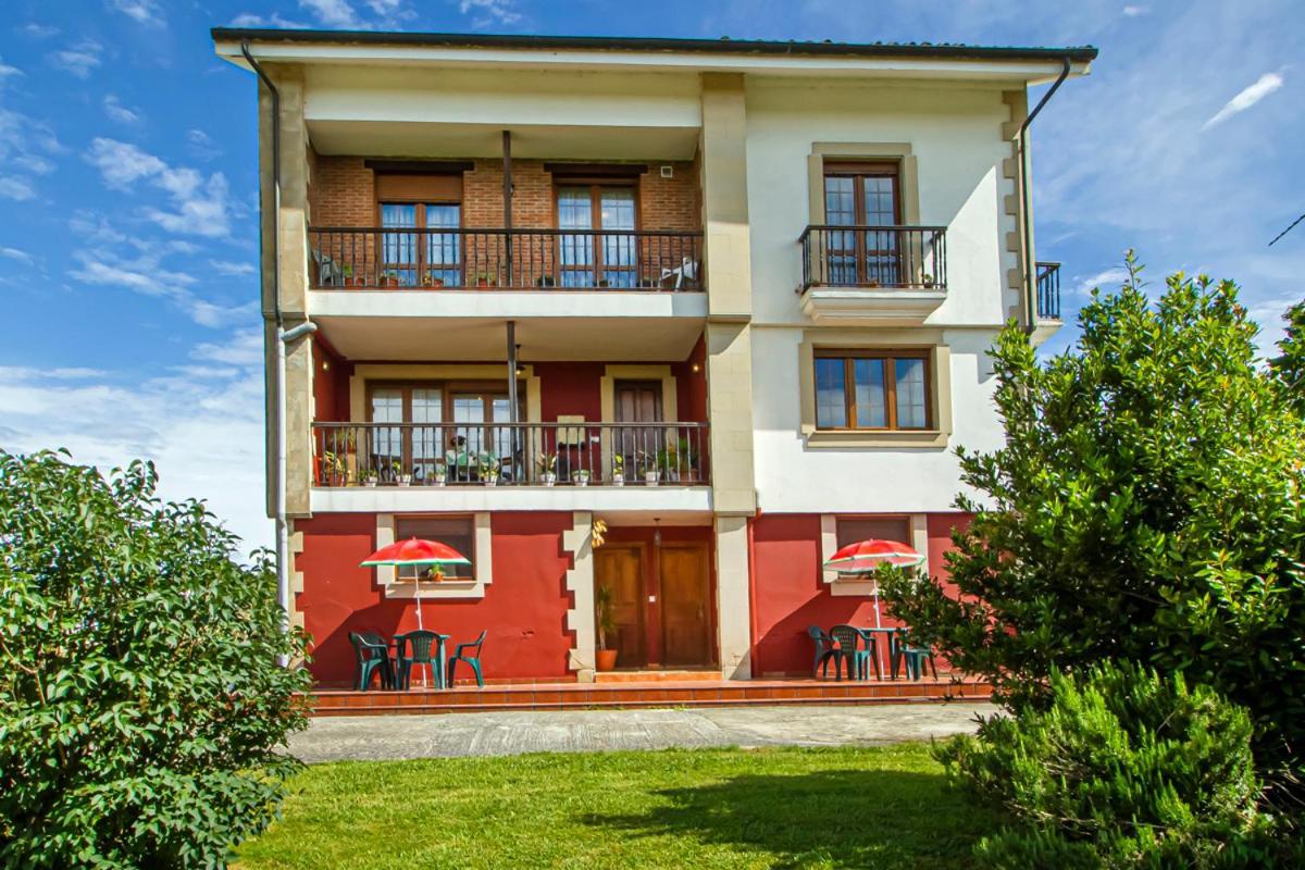 Hospedaje Casa Milagros Σαντιγιάνα ντελ Μαρ Εξωτερικό φωτογραφία